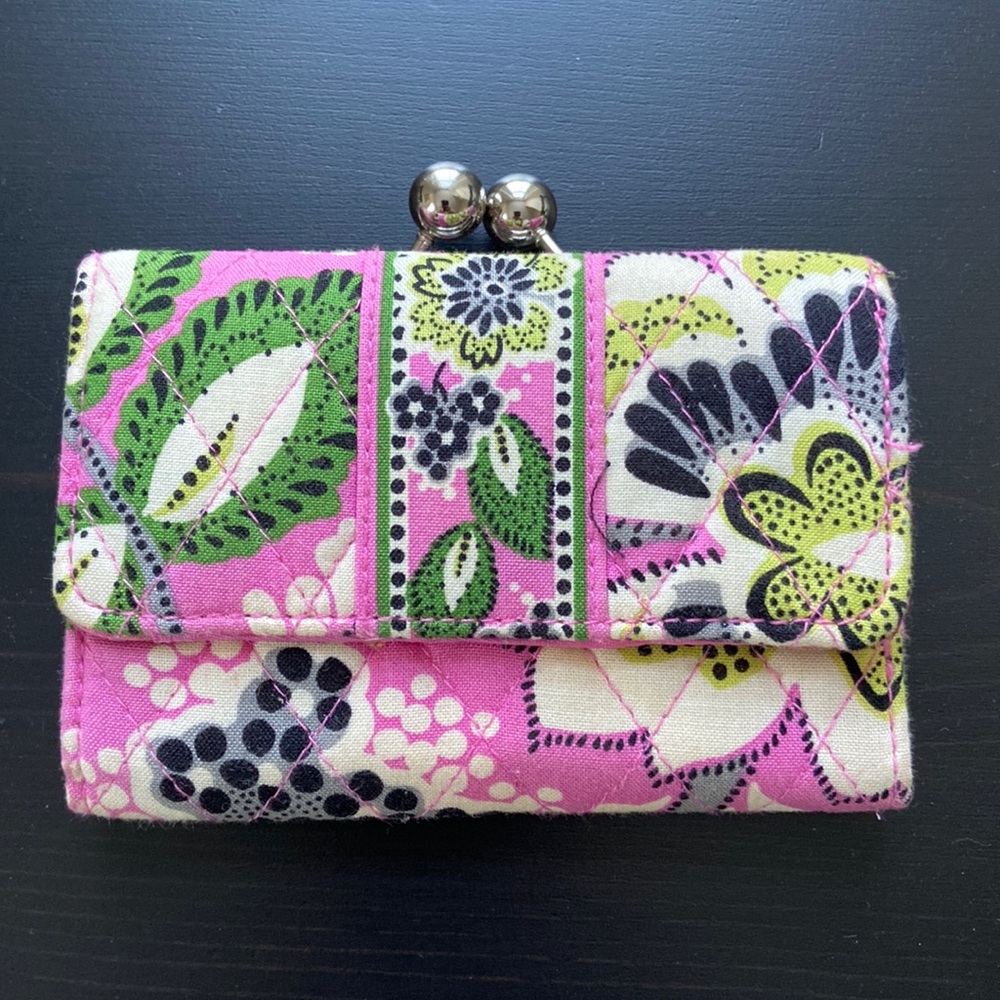 Small Vera Bradley Wallet with change purse